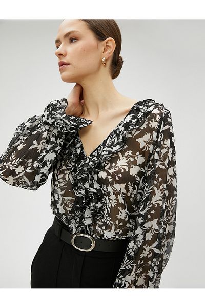Koton Chiffonbluse mit floralem Volant und V-Ausschnitt