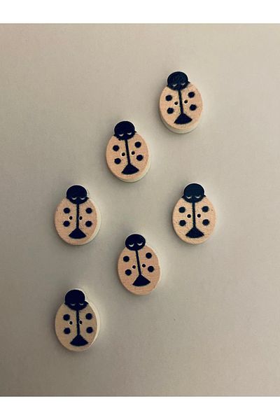Kartopu Small Hole Ladybug Shaped Painting Wooden Button 13 Mm. Pack of 6. Pink.