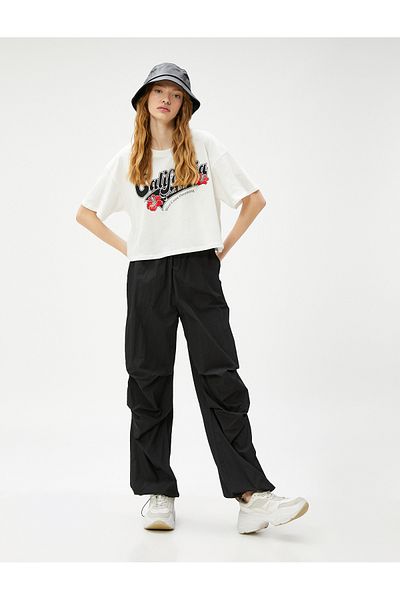 Koton Crop T-Shirt με εμπριμέ λαιμόκοψη με κοντό μανίκι βαμβακερό