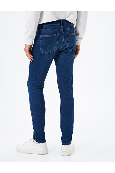 Koton Чоловічі джинси темного індиго