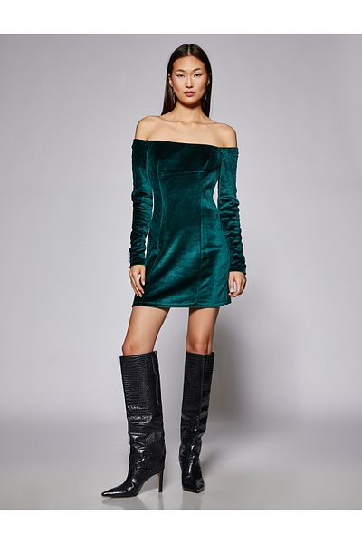 Koton Schulterfreies Minikleid aus Samt