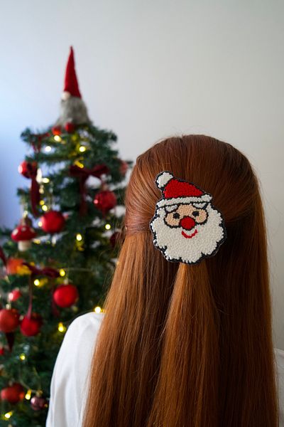 asyakuş Efsarstudio Handmade Punch Embroidery New Year's Collection Santa Claus Clip Buckle