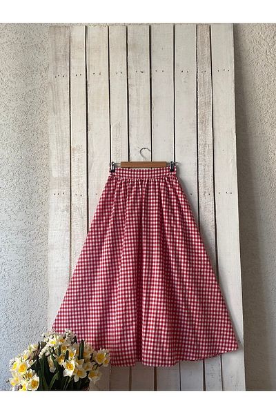KÜÇÜĞÜM BUTİK Red Flared Skirt - Gingham Model