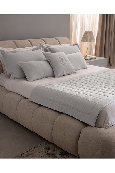 Madame Coco Sillage Bed Runner Set - Gray - Luxury Collection