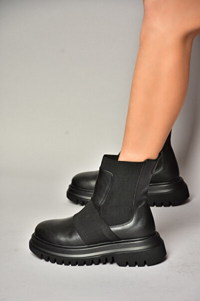 Fox Shoes T312101909 Siyah Kalın Tabanlı Kadın Bot