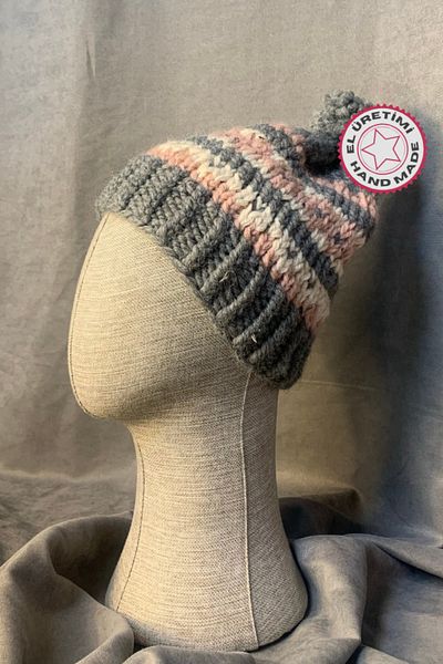 Uretti Nurten 4514 Women's Gray Wool Beret - Handmade with Pompom Detail