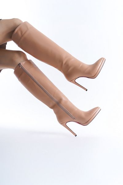 Ayakkabı Ateşi Cizme de damă cu platformă scurtă sub genunchi - culoare nud, model Amazen