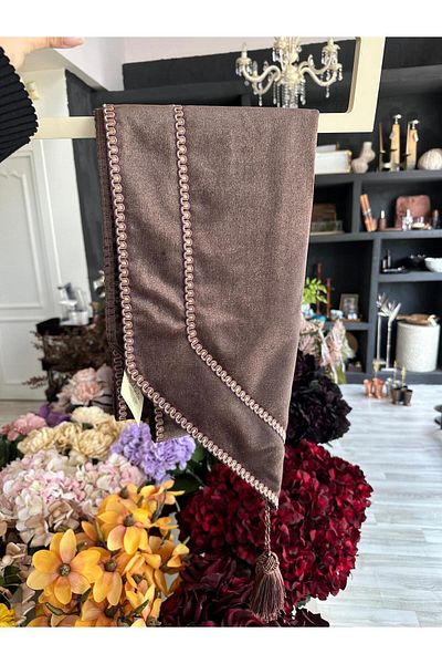Gül Güler Velvet Table Tape with Water Stones 50*180 cm