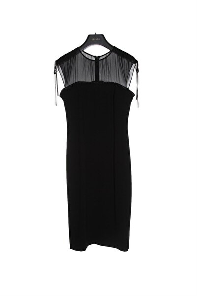 Escada Transparan Yaka Taş Işlemeli Kolsuz Siyah Kalem Elbise