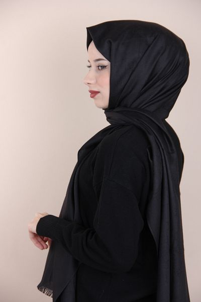 GC Black Gucci Cashmere Shawl