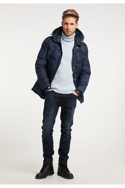Mo Jacke