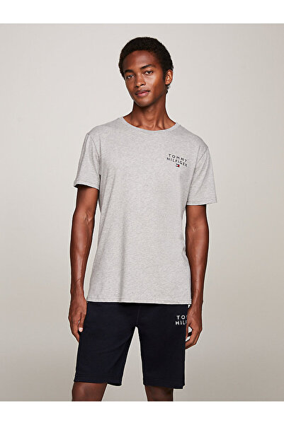 Tommy Hilfiger Erkek Dokuma Kumaş Kısa Kol Düz Model Gri T-Shirt UM0UM02916-P61