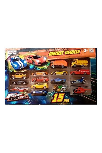 Maisto 15-Piece Metal Die Cast Car Set in Plastic Blister Bag
