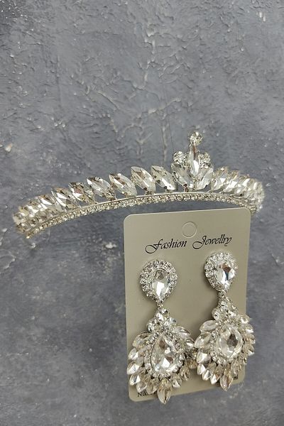 Hayalperest boncuk Ece Model Bridal Crown and Drop Shuttle Stone Earrings