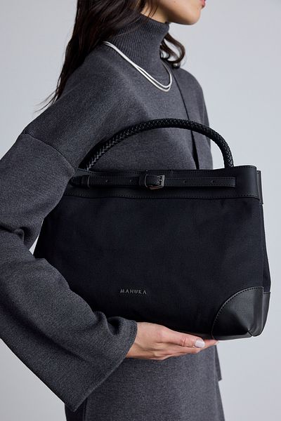 Manuka Schwarze Canvas-Tasche mit Gürteldetail