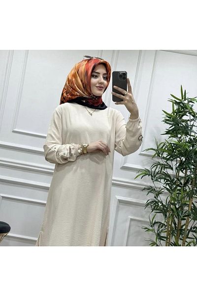 GGMM Ayrobin Fabric Plus Size Tunic with Sleeves Detail