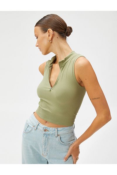 Koton Crop Seamless Blouse Half Zipper