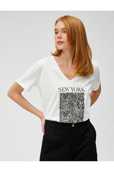 Koton Κοντομάνικο T-Shirt Zebra Printed V λαιμόκοψη
