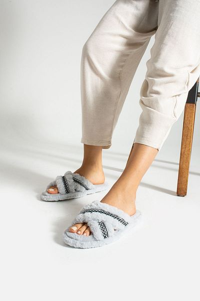 RedPlay Eva Sole Women's House Slippers - Cross Banded Guest House Dowry