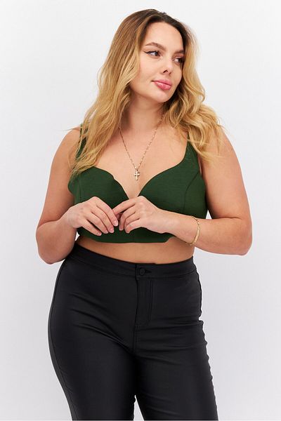 Extro & Vert Women Sweetheart Neckline Sleeveless Plain Crop Top, Dark Green