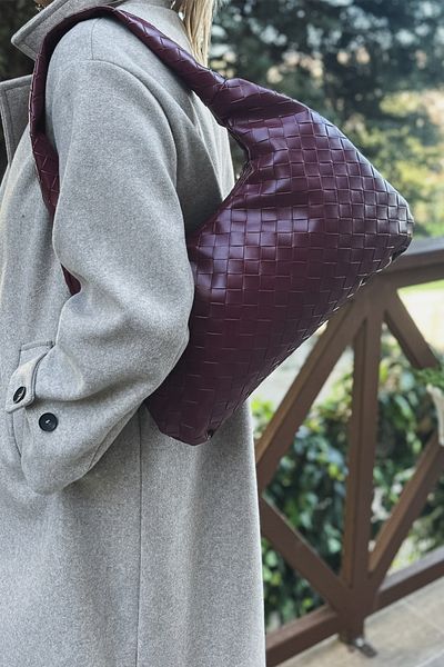 Berlesi Burgundy Knit Leather Shoulder Bag