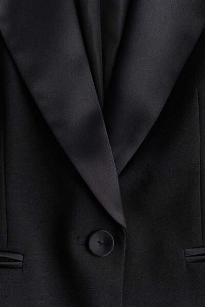 H&M Fitted tuxedo blazer