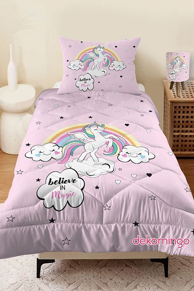 dekomingo Magic Unicorn Patterned Quilted Children's Quilt and Pillow Case