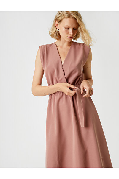 Koton Αμάνικο Μίντι Φόρεμα Ζώνη με V λαιμόκοψη