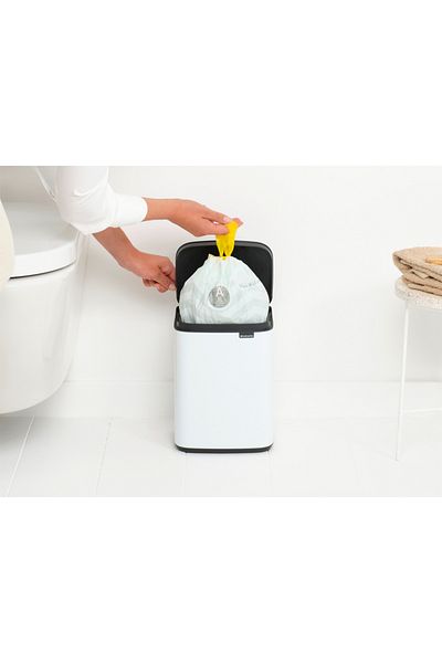 Brabantia BO ΛΕΥΚΟΣ ΚΟΥΤΙ ΑΠΟΣΤΡΑΧΤΟΥ 4L