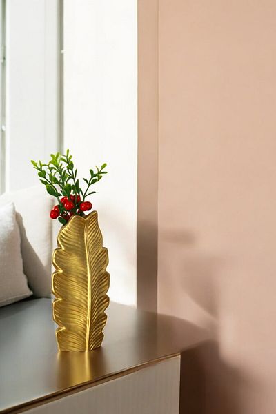 Evene Small Vase - Table Top and Home Decoration, Gold Model 30