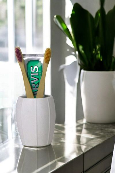Evene Toothbrush Holder Toothbrush Holder Toothbrush Stand Toothbrush Holder White Model 13