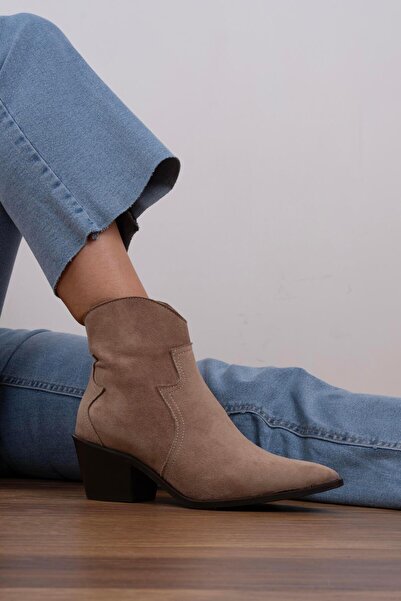 sovrana Mink Suede Short Cowboy Boots
