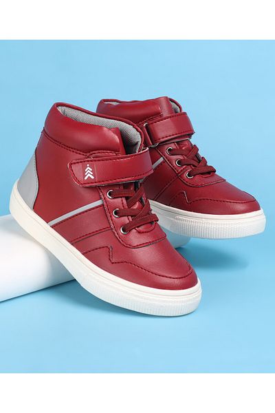 Pine kids Casual Shoes With Velcro Closure - Red