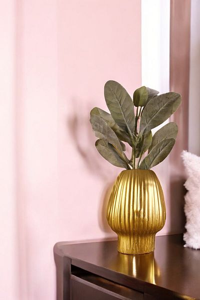 Evene Small Vase for Home Decoration - Table Top and Gold Color Model 13