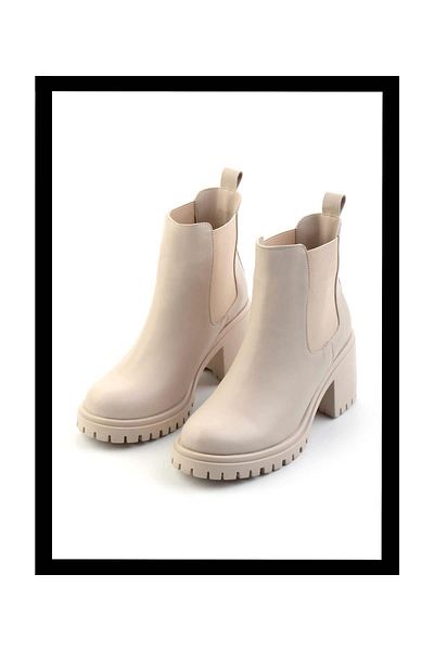 Bambi Beige Women's Boots & Booties K 02824701509