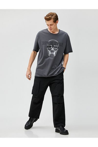 Koton Oversize T-Shirt Skull Printed Half Sleeve Crew Neck