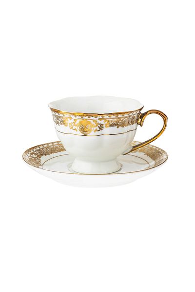 Dania A tea cup set with a porcelain saucer golden decoration