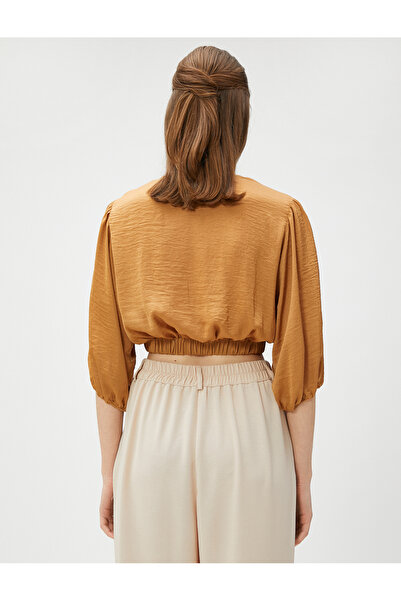 Koton Μπλούζα Crop Gathered V λαιμόκοψη