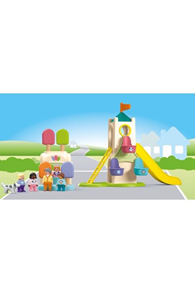 Playmobil Junior - Adventure tower with ice cream stand