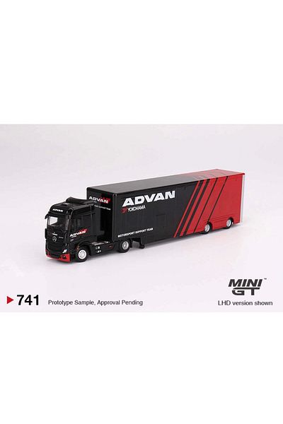 mini gt 1/64 Mercedes-Benz Actros W/ Racing Transporter "Advan" Mgt00741