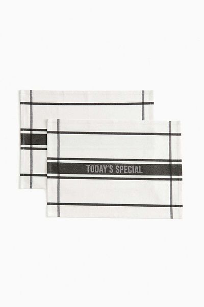 H&M 2-pack tasselled place mats