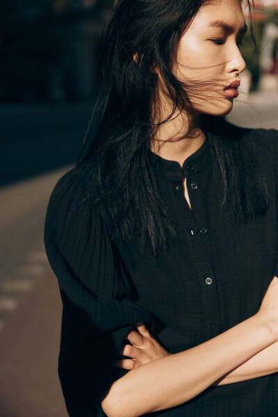 H&M Batwing-sleeved muslin blouse