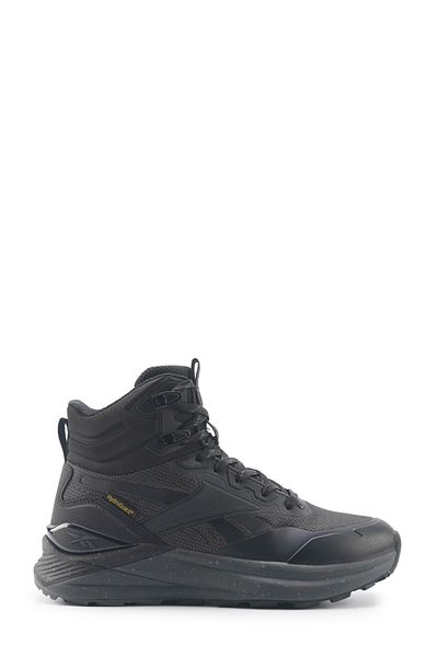 Reebok حذاء نسائي أسود للخروج من COAST TRAIL HI