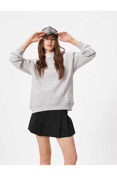 Koton Crew Neck Raised Sweatshirt - Back Zip and Label Print