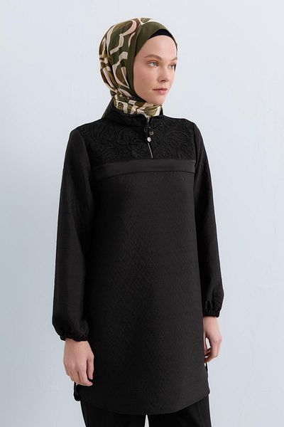 Nihan Black Quilted Sweat - Thin Lace Detail