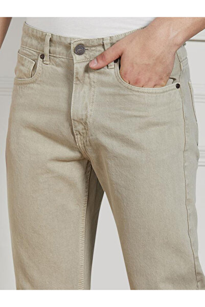 Dennis Lingo By Styli Mid Rise Relaxed Fit Solid Jeans