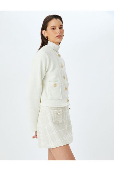 Koton Round Neck Gold Button Detailed Plush Cardigan with Pockets