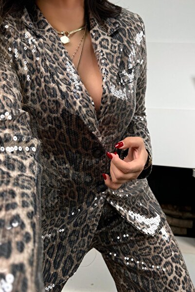 Sohotique By P Черно сако с пайети с леопард