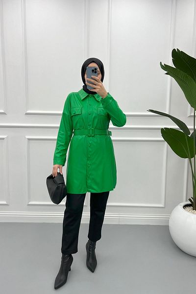 Pardesü Dünyası Geaca de piele cu centura verde