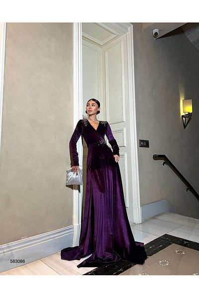 Trendusfashion Velvet Long Sleeve Stone Detailed Evening Dress - Stylish and Elegant Design